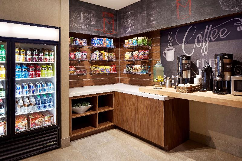 Doubletree By Hilton Hotel Golf Resort Palm Springs