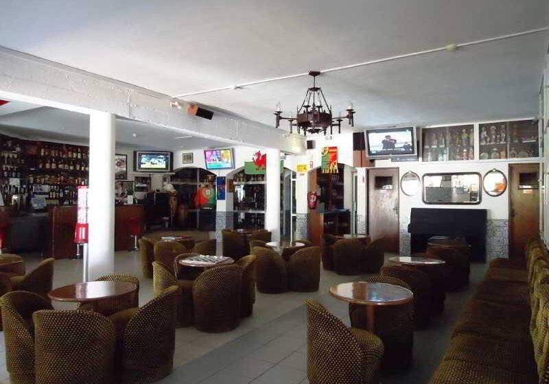 客栈 Torre Velha Al