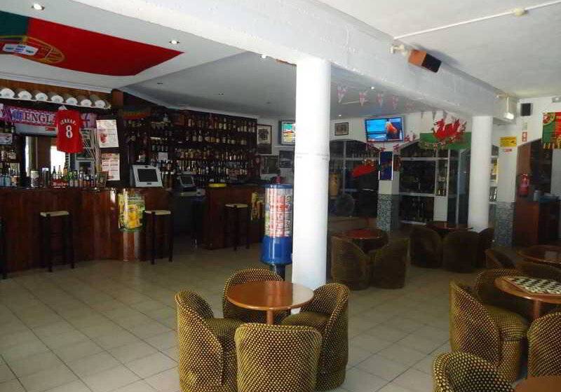 客栈 Torre Velha Al