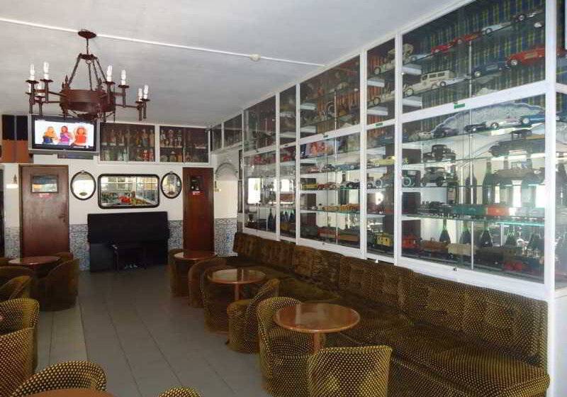 客栈 Torre Velha Al