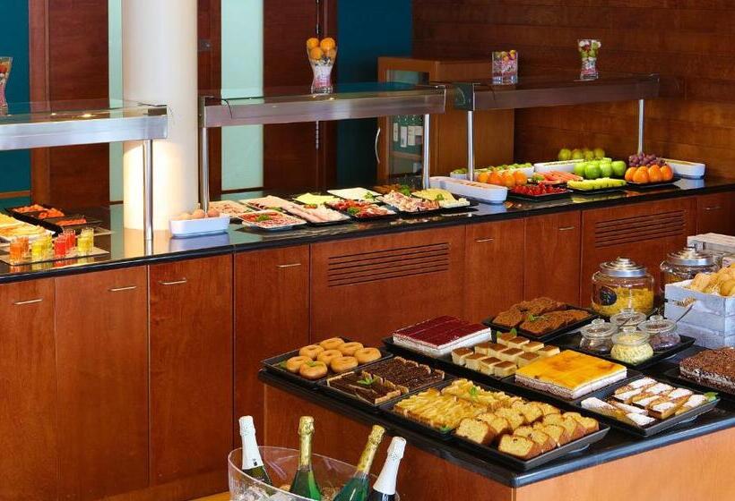 فندق Abba Burgos