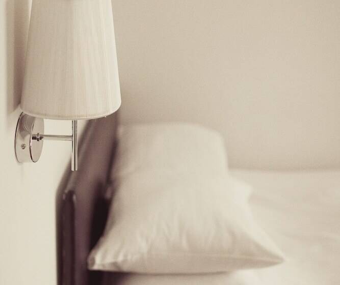 ホテル Abbey Lodge