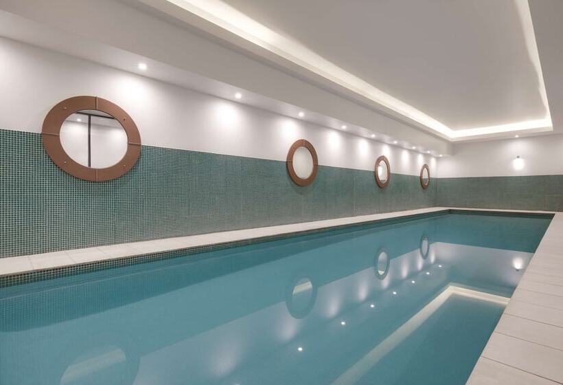 Adina Apartment Hotel Coogee Sydney