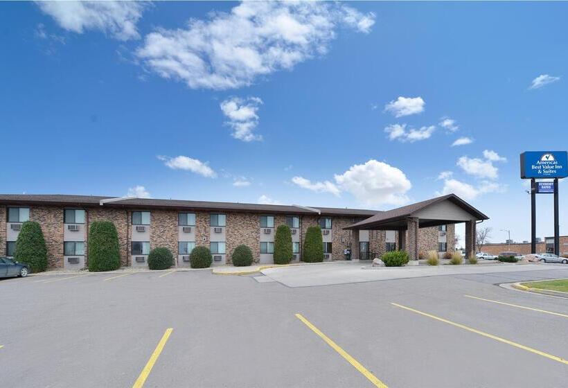 בית מלון כפרי Americas Best Value Inn And Suites Bismarck