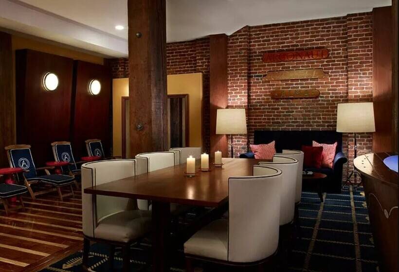 Argonaut Hotel, A Noble House