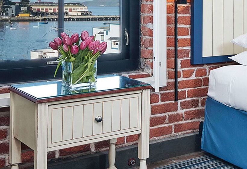 Argonaut Hotel, A Noble House