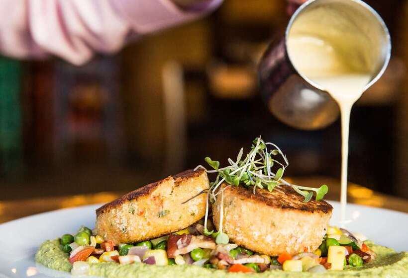 Argonaut Hotel, A Noble House