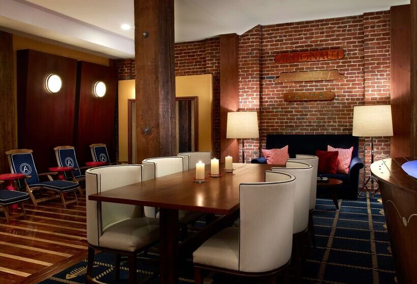 Argonaut Hotel, A Noble House