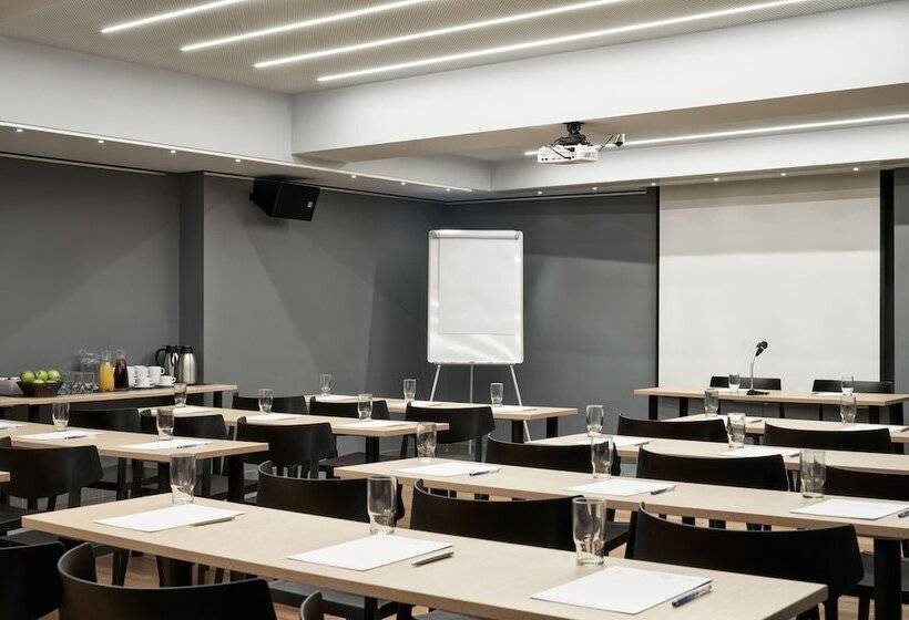 فندق Arion Athens