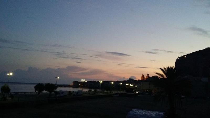 ホテル Astro Suite