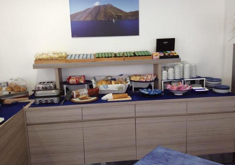 ホテル Astro Suite