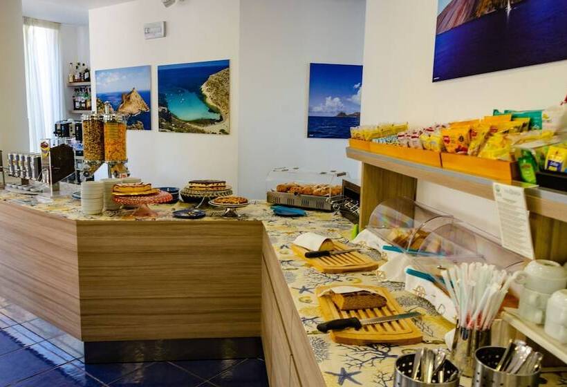 ホテル Astro Suite