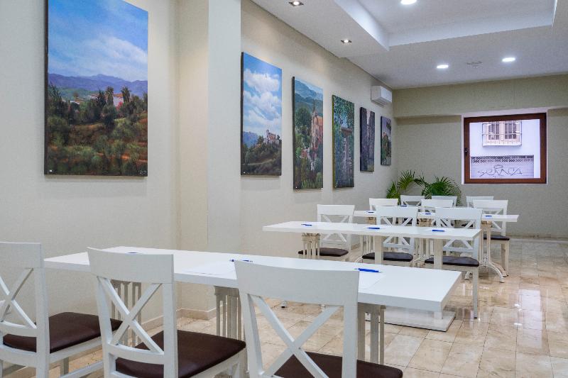 هتل Atarazanas Malaga Boutique