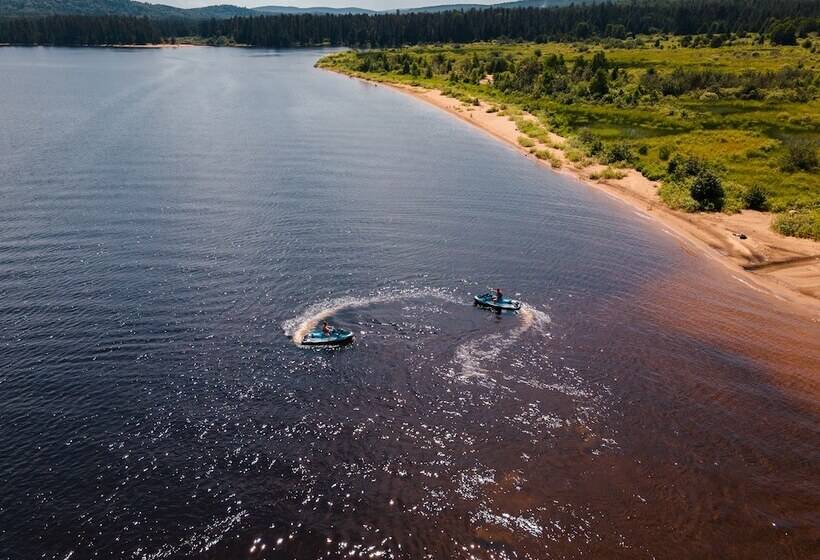 호텔 Auberge Du Lac Taureau