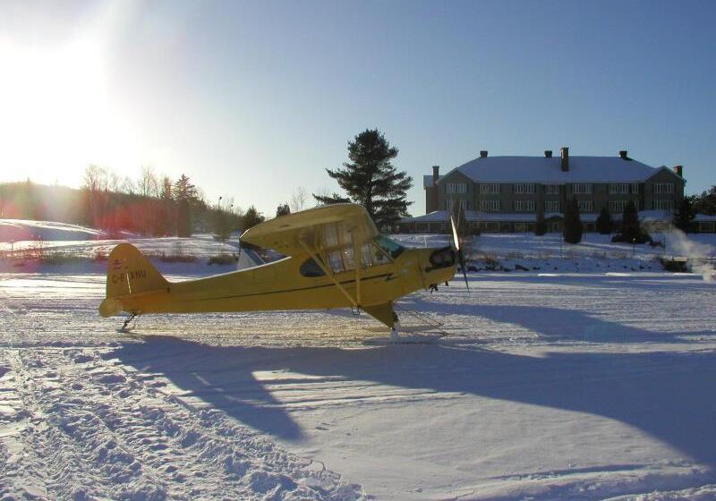 Отель Auberge Du Lacal Eauclaire
