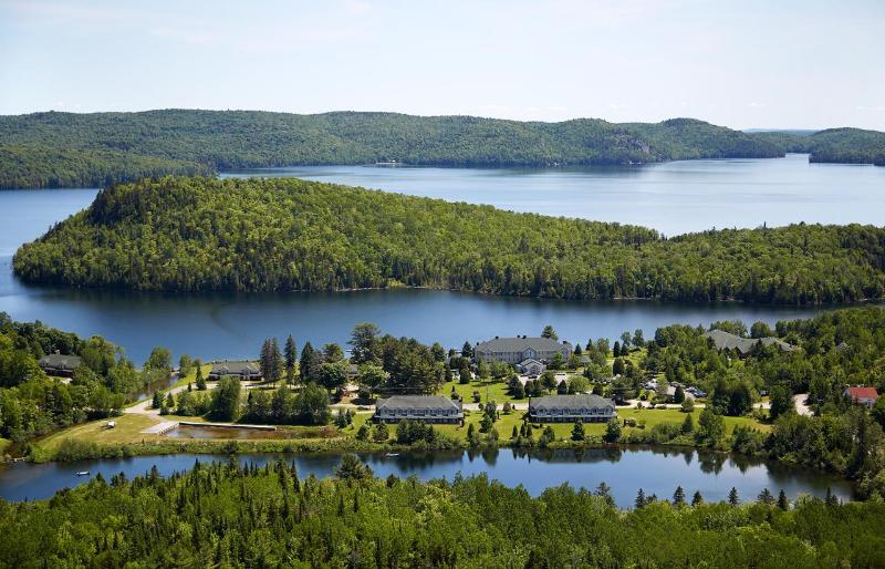 Отель Auberge Du Lacal Eauclaire