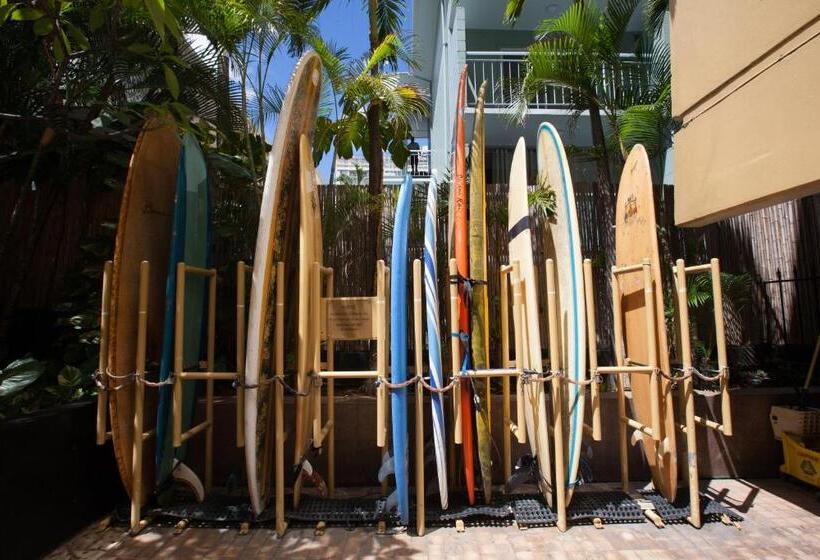 酒店 Castle Bamboo Waikīkī