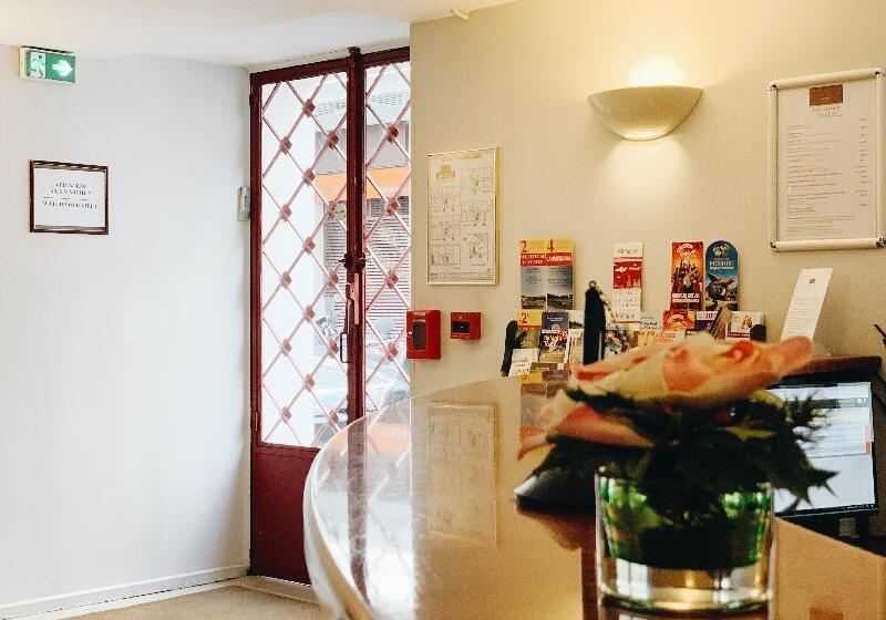 ホテル Bellevue Montmartre