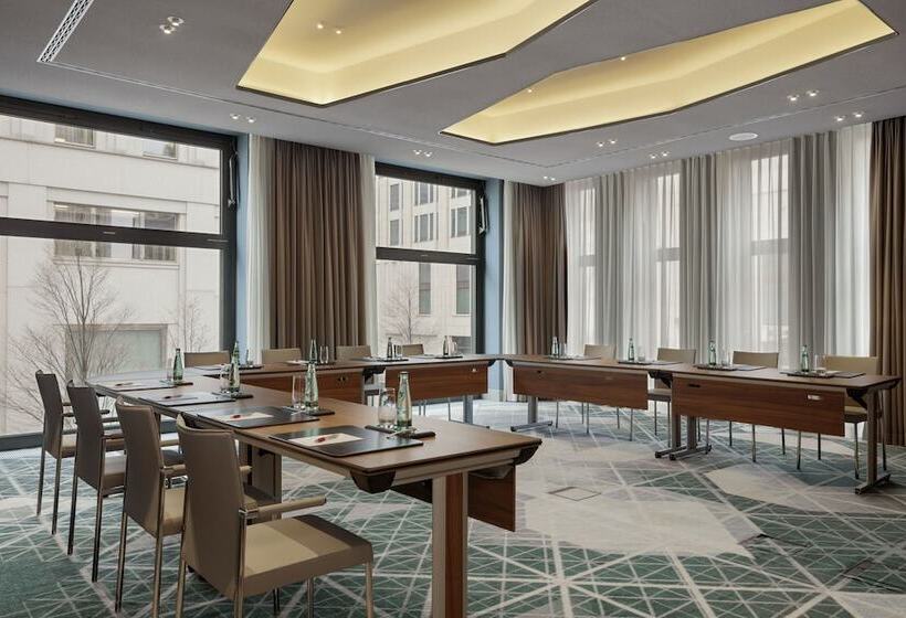 هتل Berlin Marriott