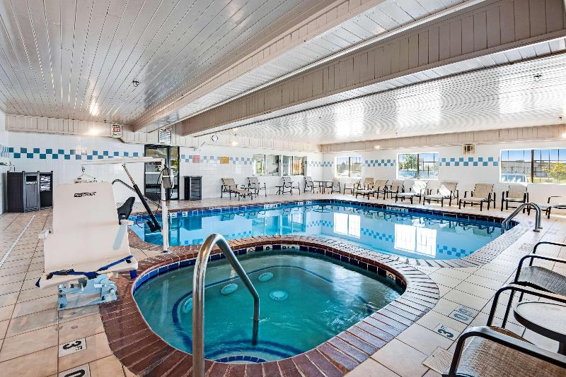 فندق Best Western Firestone Inn & Suites