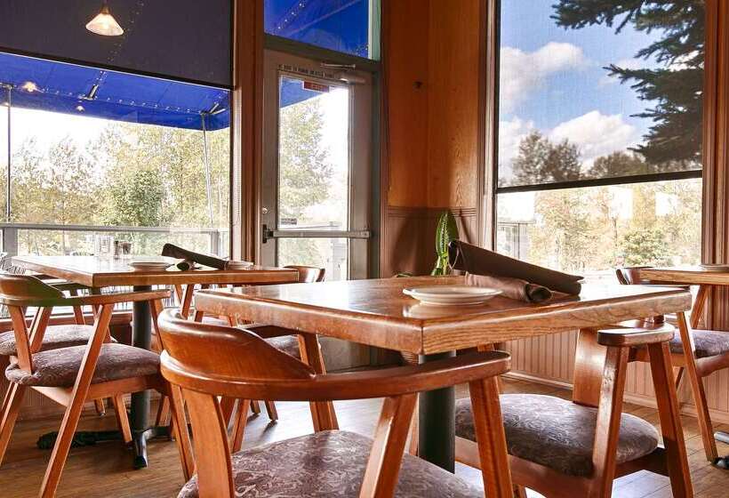 Отель Best Western Plus Rivershore