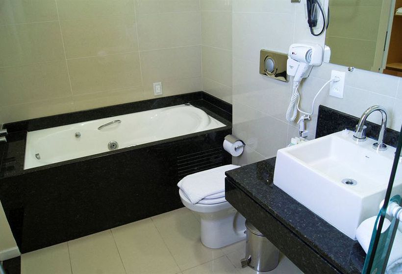 Bourbon Vitoria Residence Hotel