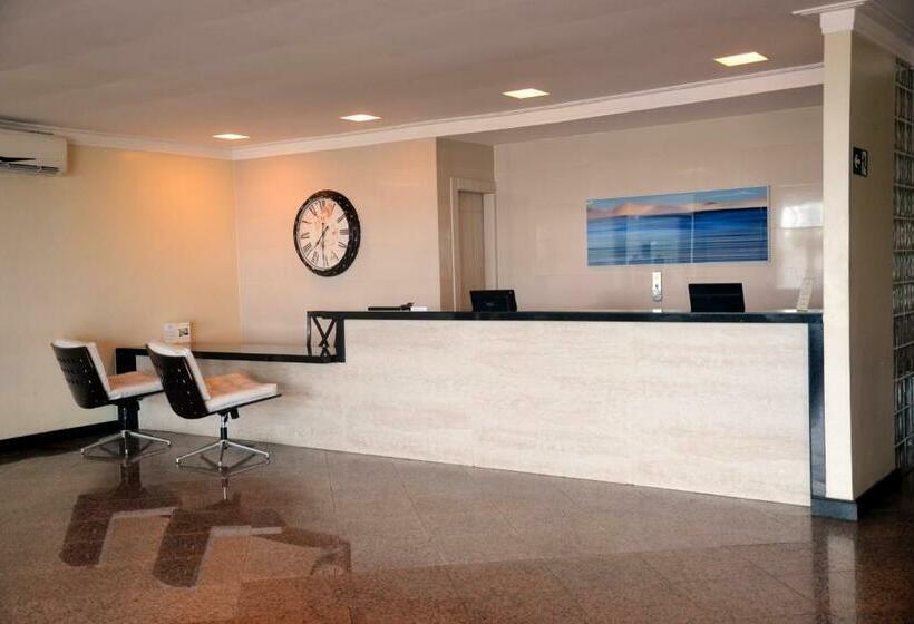 فندق Calhau Praia