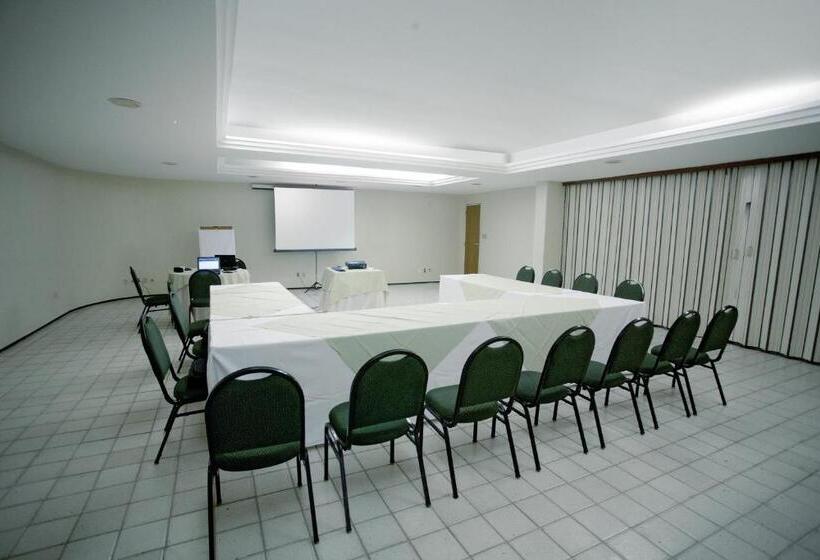 فندق Calhau Praia