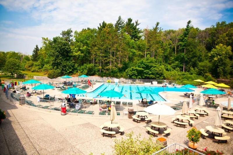 فندق Candlewood Suites East Lansing, An Ihg