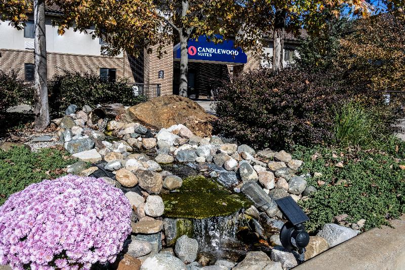 فندق Candlewood Suites East Lansing, An Ihg