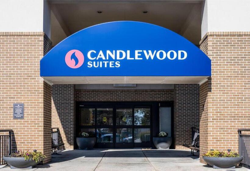 فندق Candlewood Suites East Lansing, An Ihg