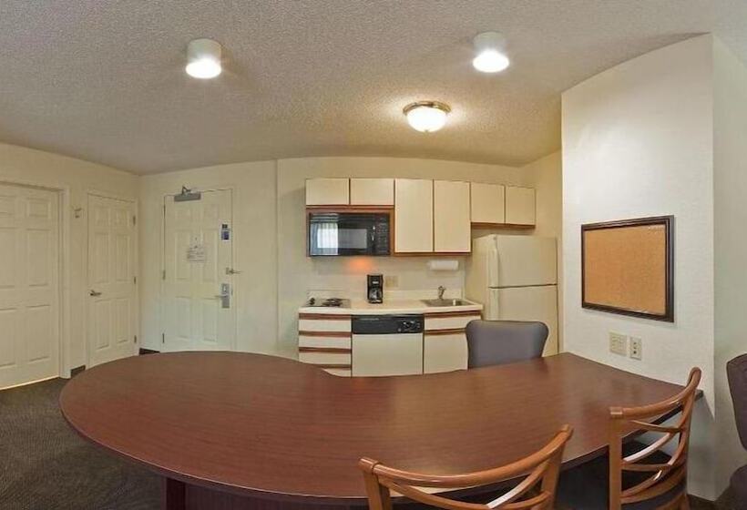 فندق Candlewood Suites Ft Lee   Petersburg   Hopewell By Ihg