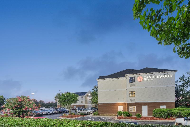 فندق Candlewood Suites Huntersville Lake Norman Area, An Ihg