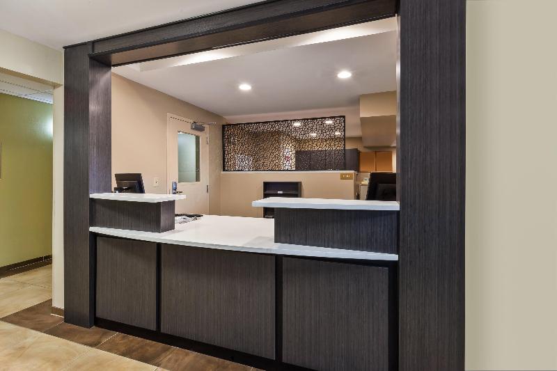 فندق Candlewood Suites Huntersville Lake Norman Area, An Ihg