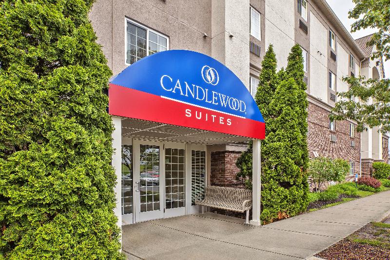 בית מלון כפרי Candlewood Suites Indianapolis Northeast, An Ihg