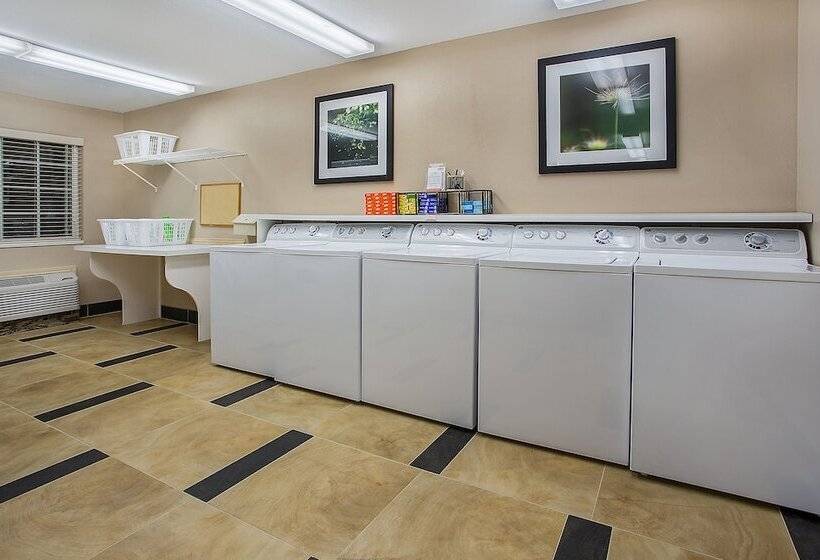 호텔 Candlewood Suites Louisville Airport By Ihg