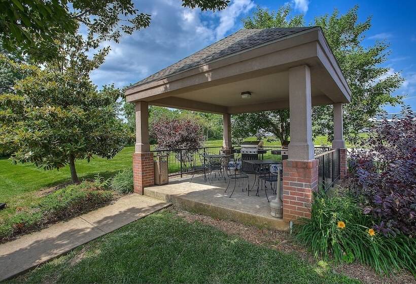 호텔 Candlewood Suites Louisville Airport By Ihg