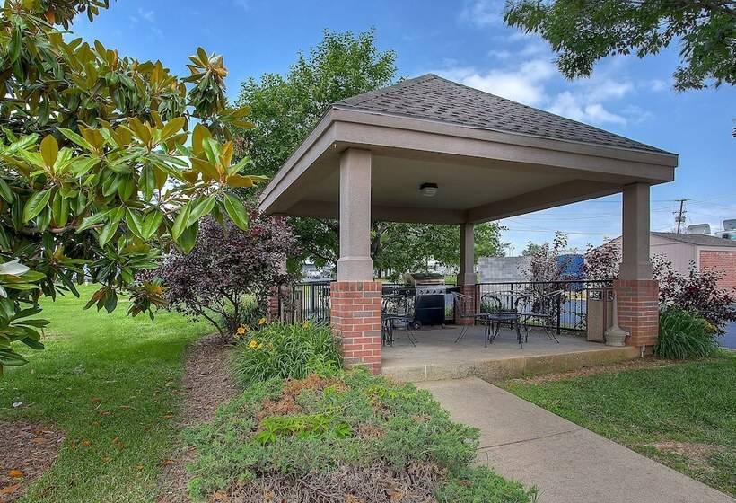 호텔 Candlewood Suites Louisville Airport By Ihg