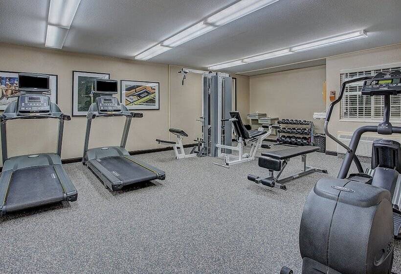 호텔 Candlewood Suites Louisville Airport By Ihg