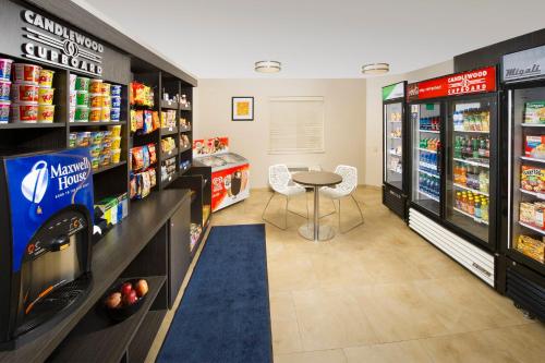 فندق Candlewood Suites Richmond South, An Ihg