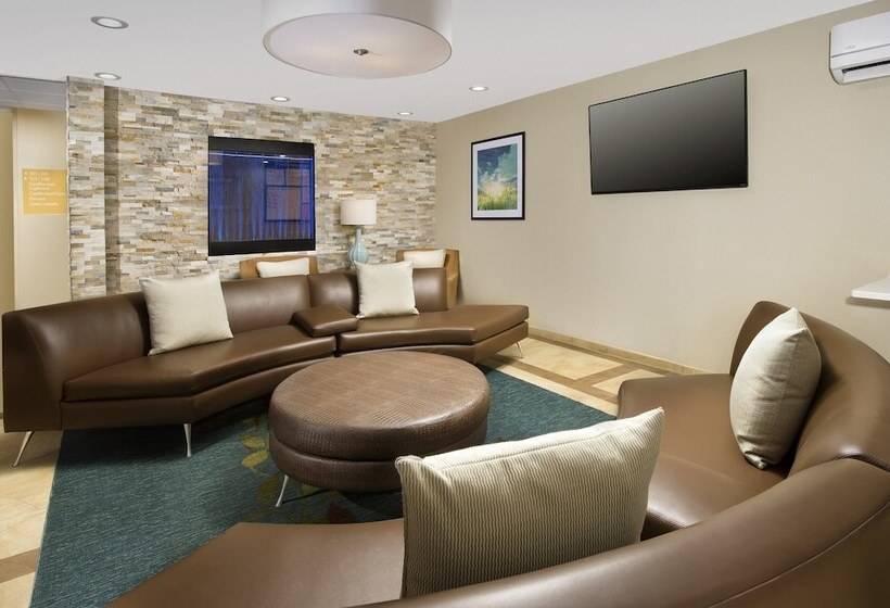 فندق Candlewood Suites Richmond South, An Ihg