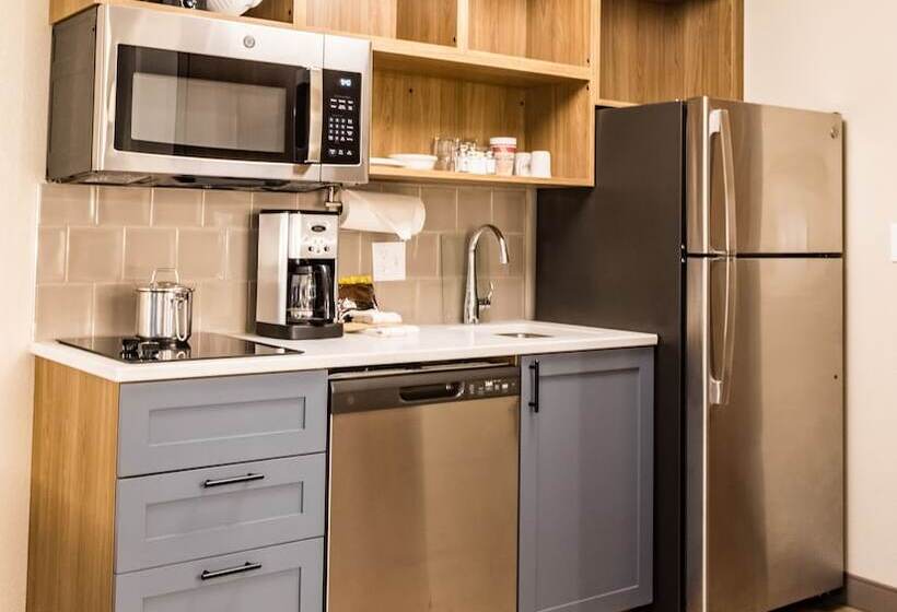 فندق Candlewood Suites Richmond South, An Ihg