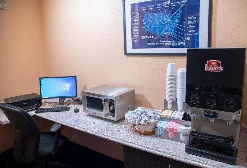 Cannery Hotel & Casino