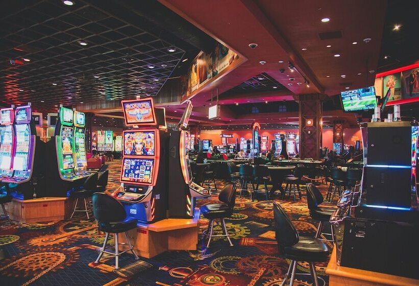 Cannery Hotel & Casino