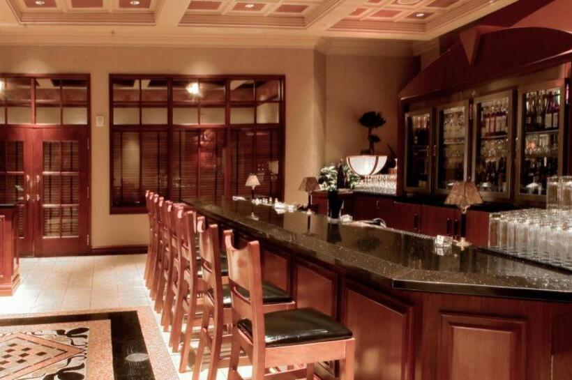 Cannery Hotel & Casino