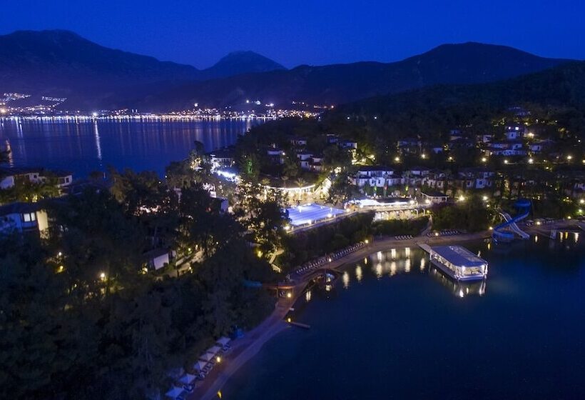 Club & Hotel Letoonia