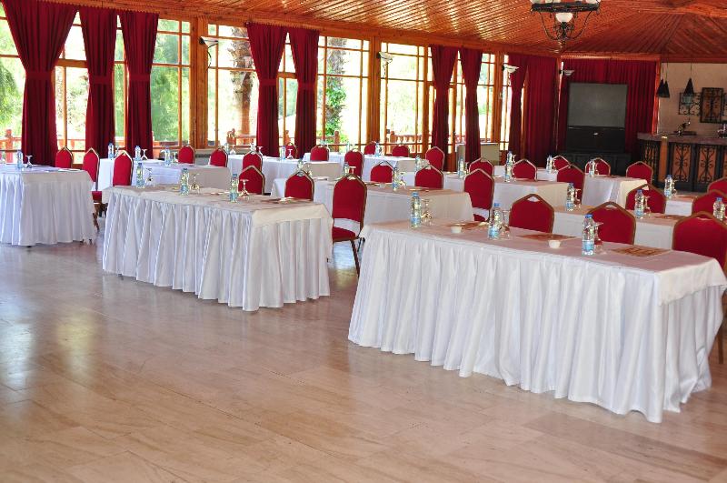 Club & Hotel Letoonia