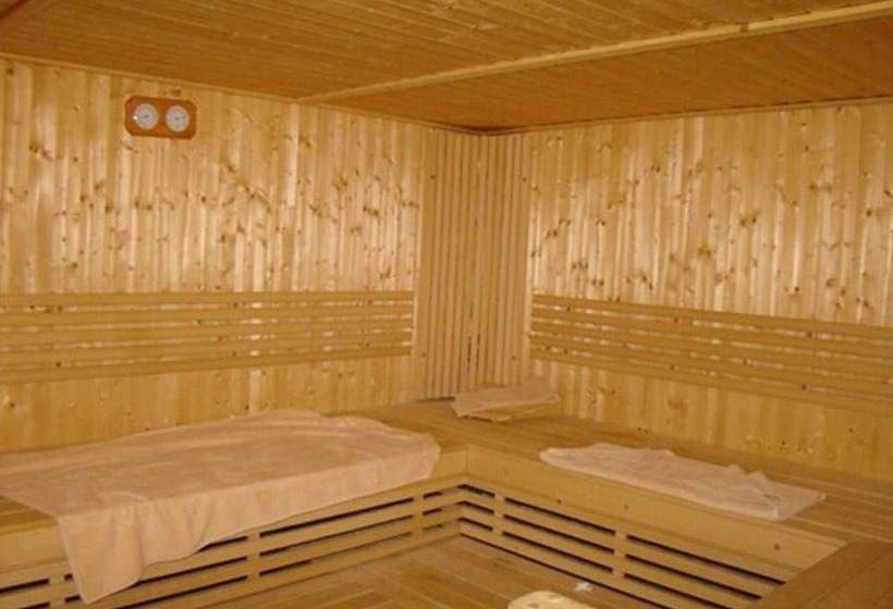 هتل Club Almoggar Garden Beach