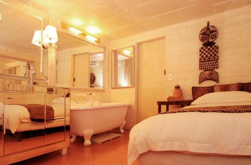 ホテル Colona Castle