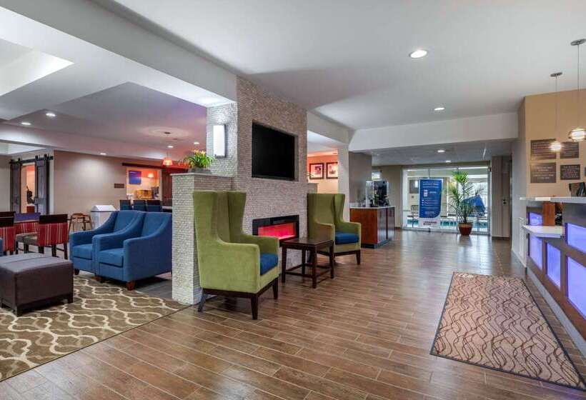 酒店 Comfort Inn & Suites Montgomery East Carmichael Rd